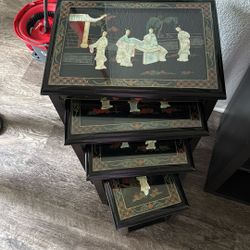 End tables Oriental 4  Of Them