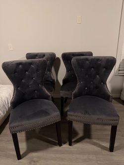 Set of 4 Gray Velvet Tufted Dining Chairs