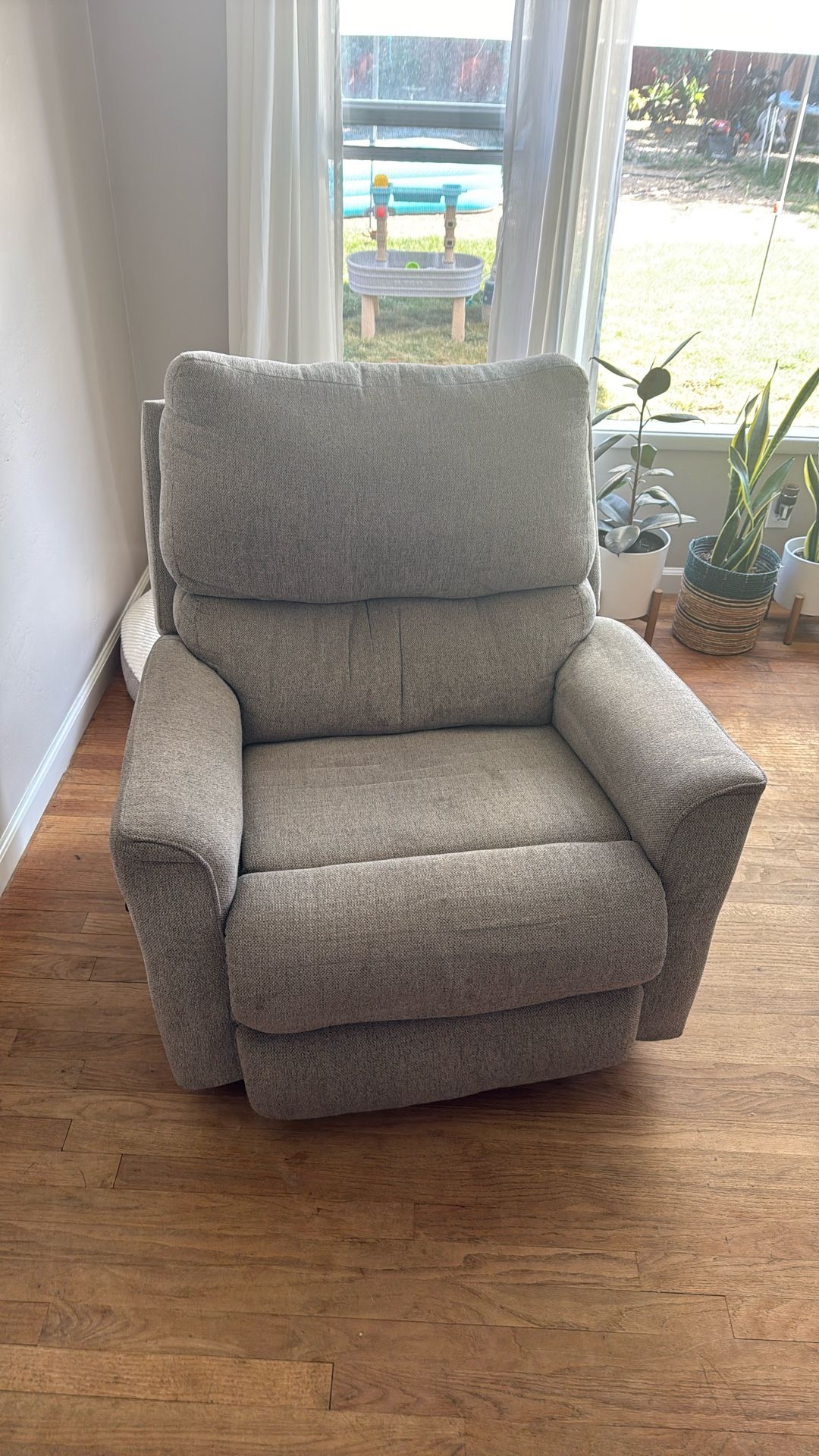 Recliner Couch