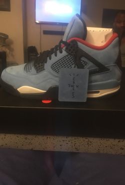 Travis Scott 4s