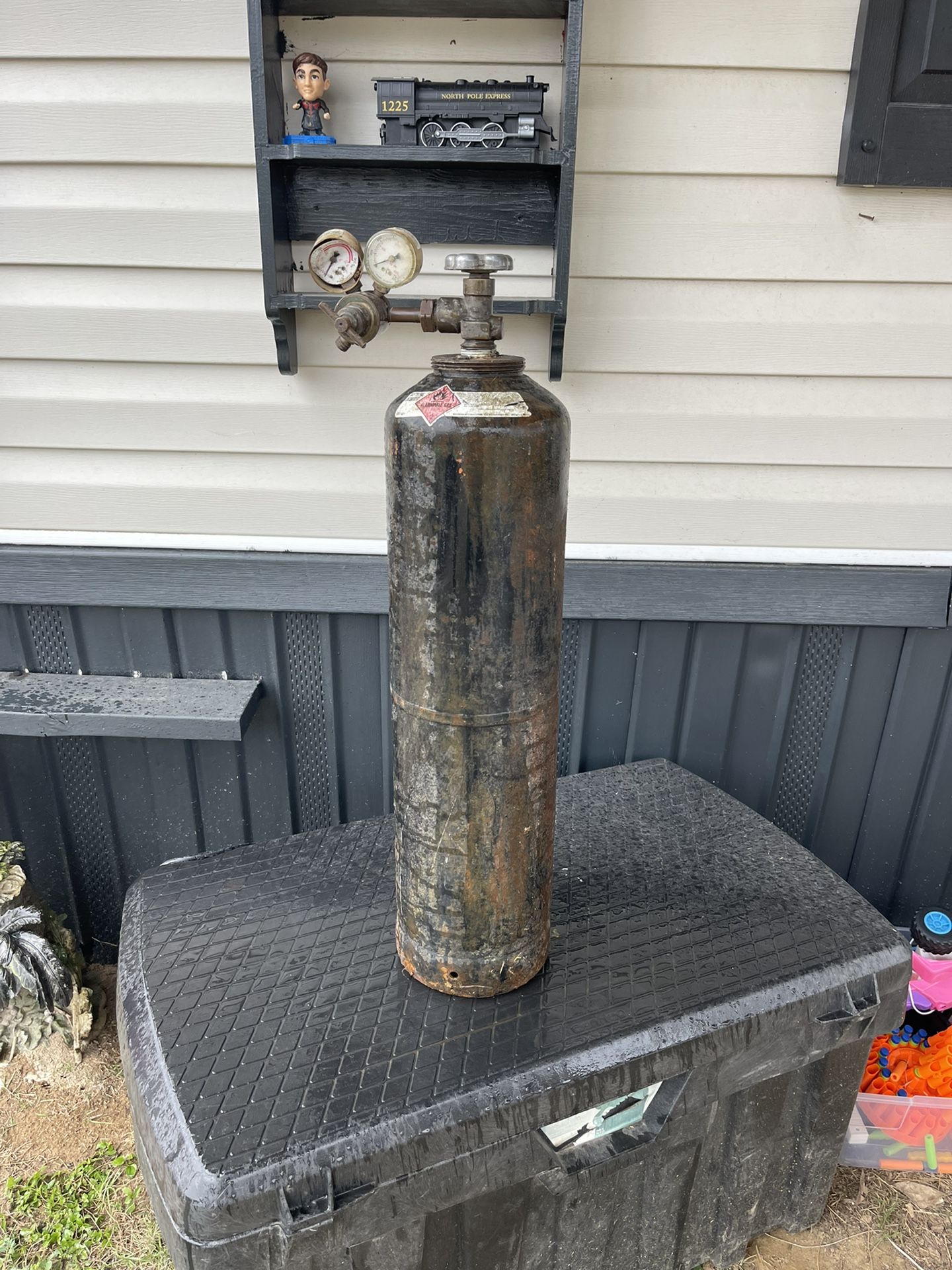 Medium Acetylene Cylinder