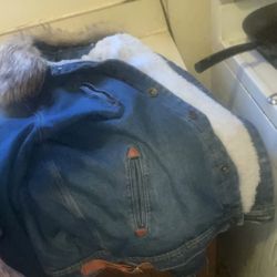 Wolf Men’s Fur Jacket Size Large 