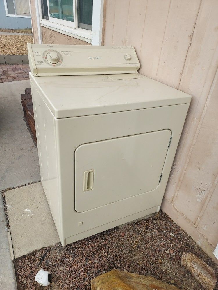 Whirlpool Gas Dryer Works Great Home & Garden