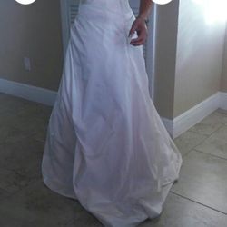 Brides Dress
