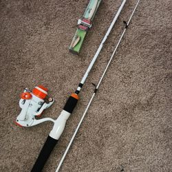 2 Piece Shakespeare Fishing Rod w/ Rapala Lures 4ft 6inch 