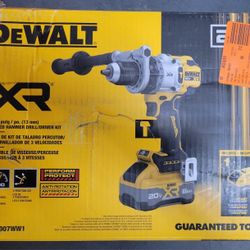 Dewalt 20V XR Lithium-Ion Cordless Hammer Drill Kit with 8.0 Ah Battery, Charger and Kit Bag (Model: DCD1007WW1)