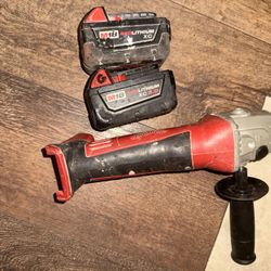 Milwaukee Grinder W/ 2 5.0 Batteries 