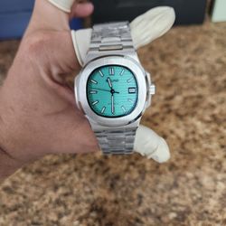 Custom Nautiko Style Automatic Watch - NH35 Movement - Sapphire Crystal