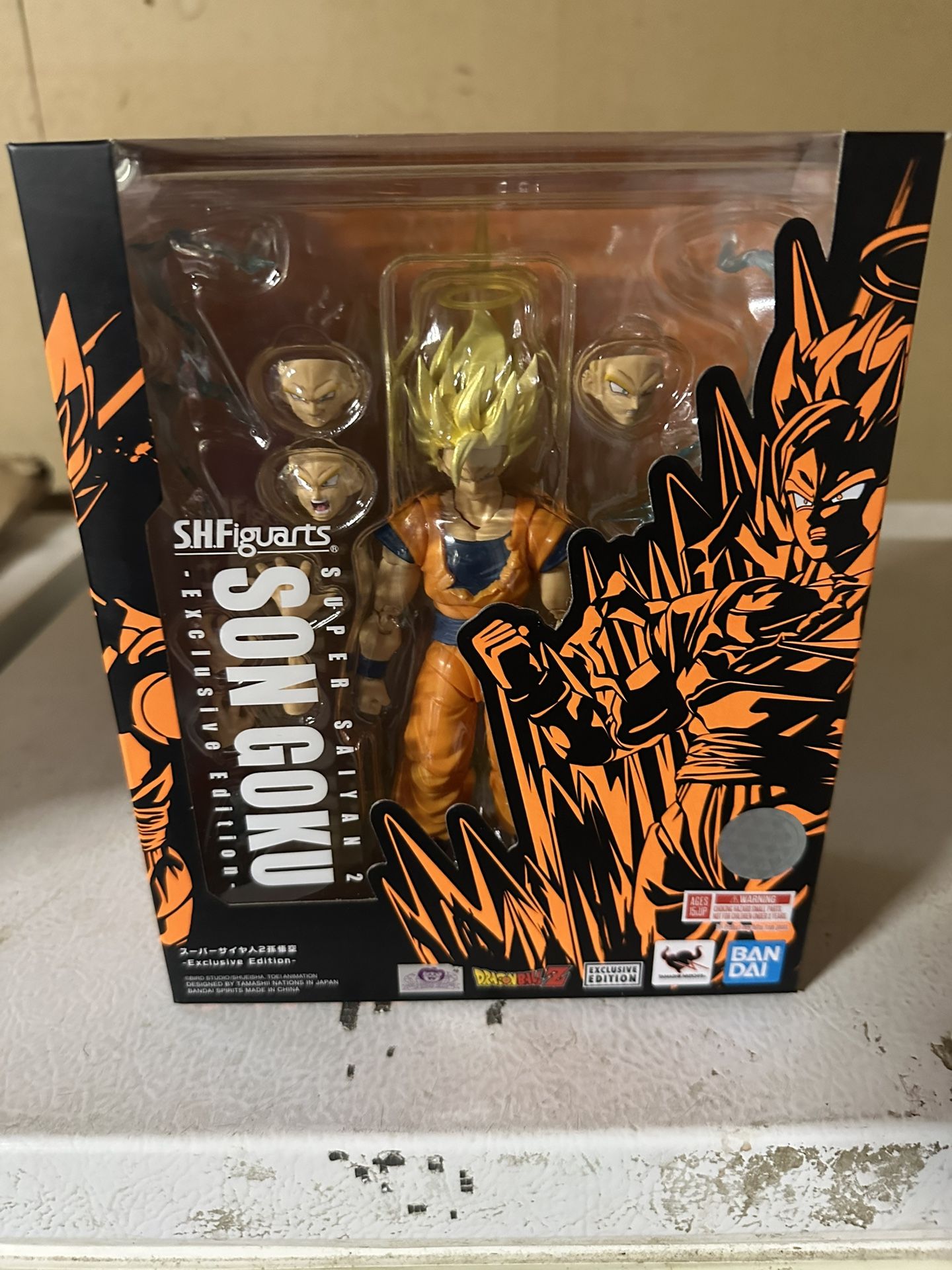 Dragon Ball Z S.H. Figuarts Goku Super Saiyan 2 Action Figure Toy Collectible