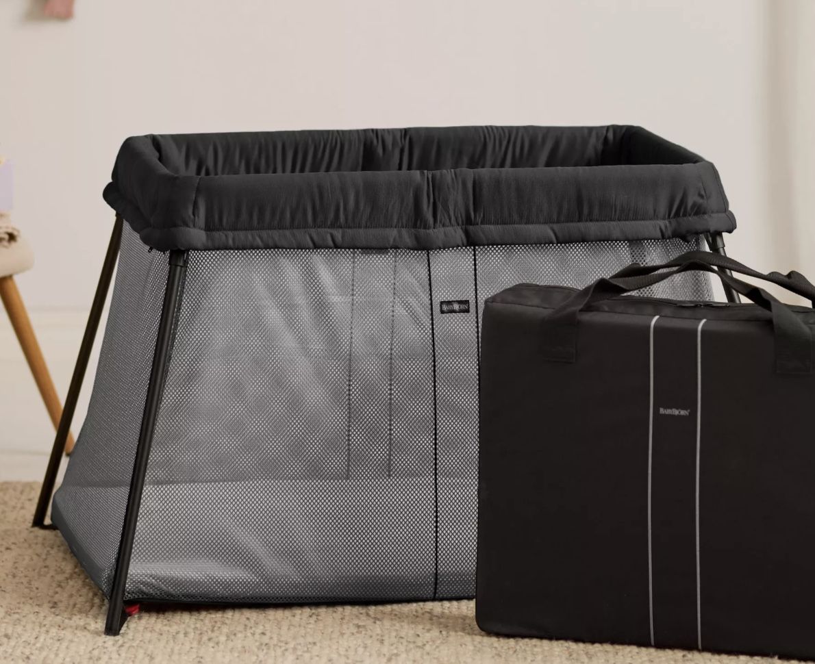 BabyBjorn Travel Crib