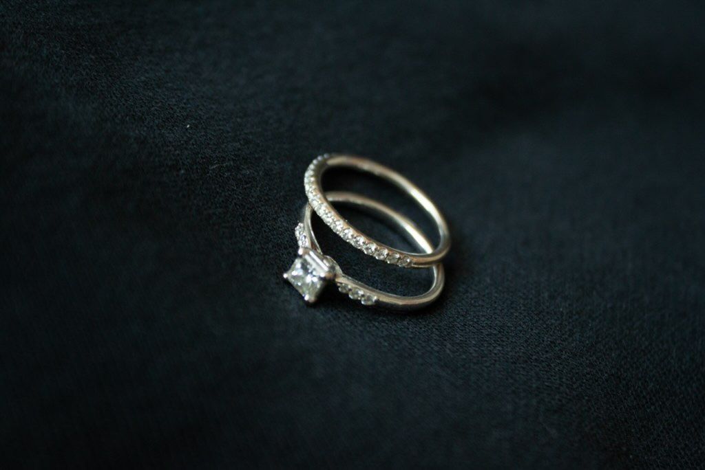 Engagement Ring & Wedding Band Set