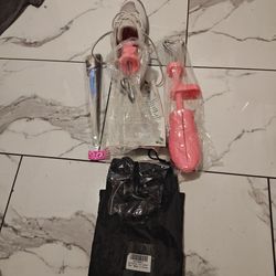 Shoe stretcher set