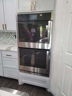 GE PROFILE™ 30" SMART BUILT-IN CONVECTION DOUBLE WALL OVEN