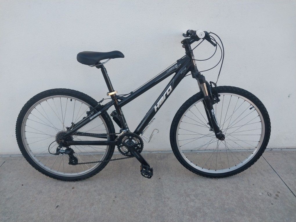 HARO Flightline One Front Suspension 21 Speed 26" MTB Mountain Bike Hardtail Bicycle