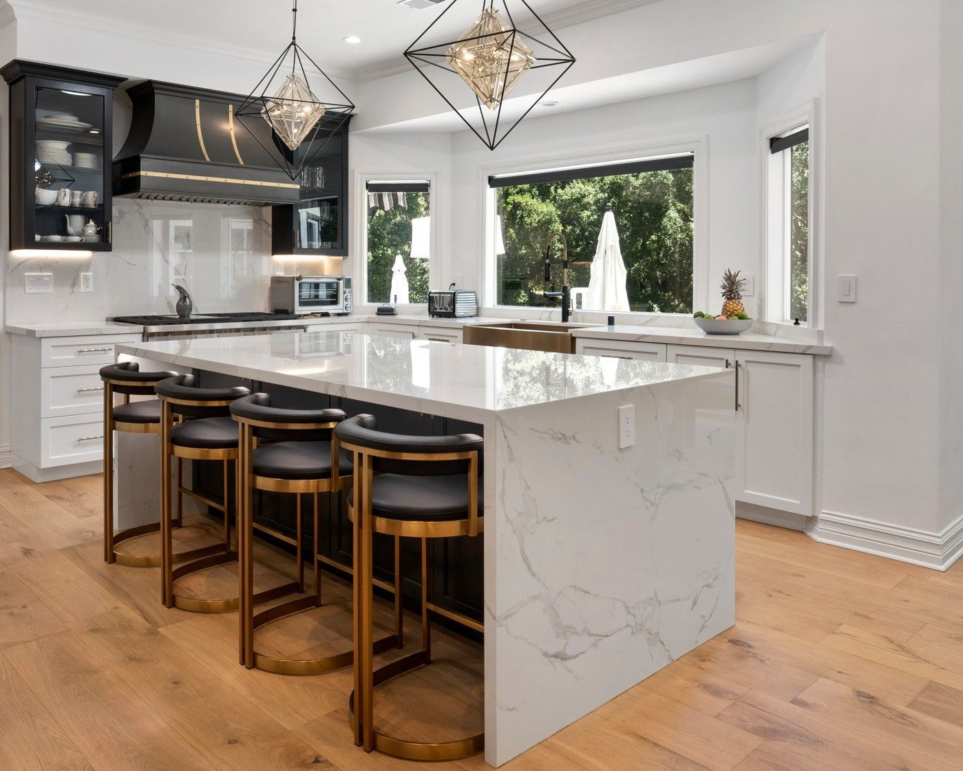 Exclusive Offer! Modern Espresso Cabinets – Huge Savings