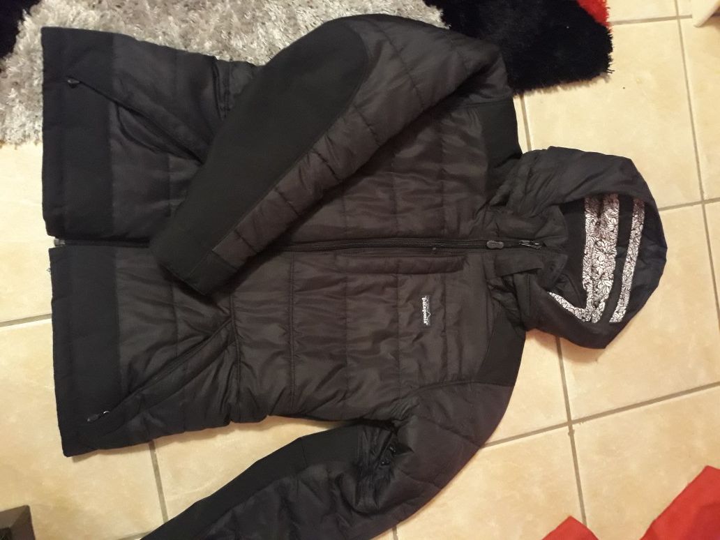 Women's Patagonia black coat jacket size M like new
