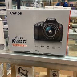 Canon T7 Kit 