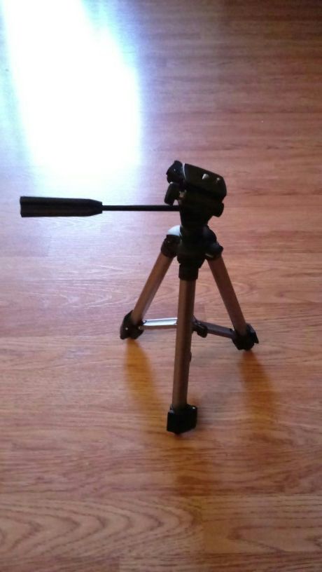 Mini tripod with case