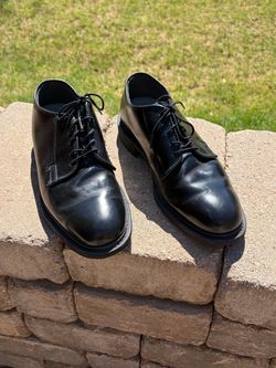 Men’s dress shoes