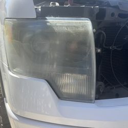 2009-2014 Ford F150 Proyector Headligths $200 OBO