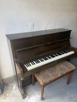 Zimmering & Sons Upright Piano FREE!!!