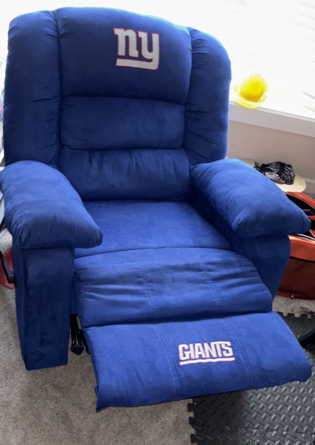Giants Chair 