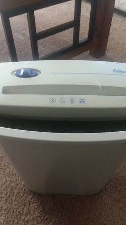 Paper shredder