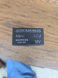 Mercedes AC Relay 001 545 85 05