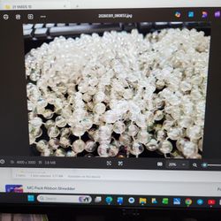 Iridescent String Pearls