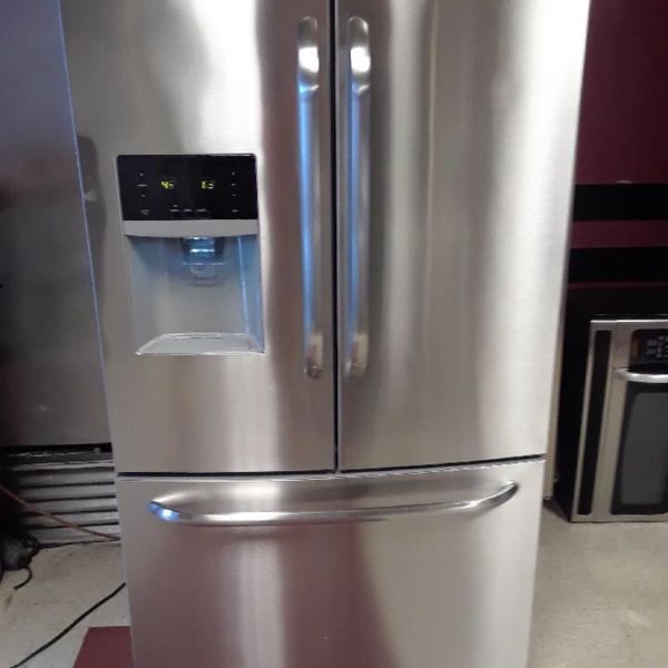 Very Nice, Clean Frigidaire Refrigerator for Sale in ...