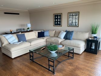 Kreiss oversized sectional. Great condition!