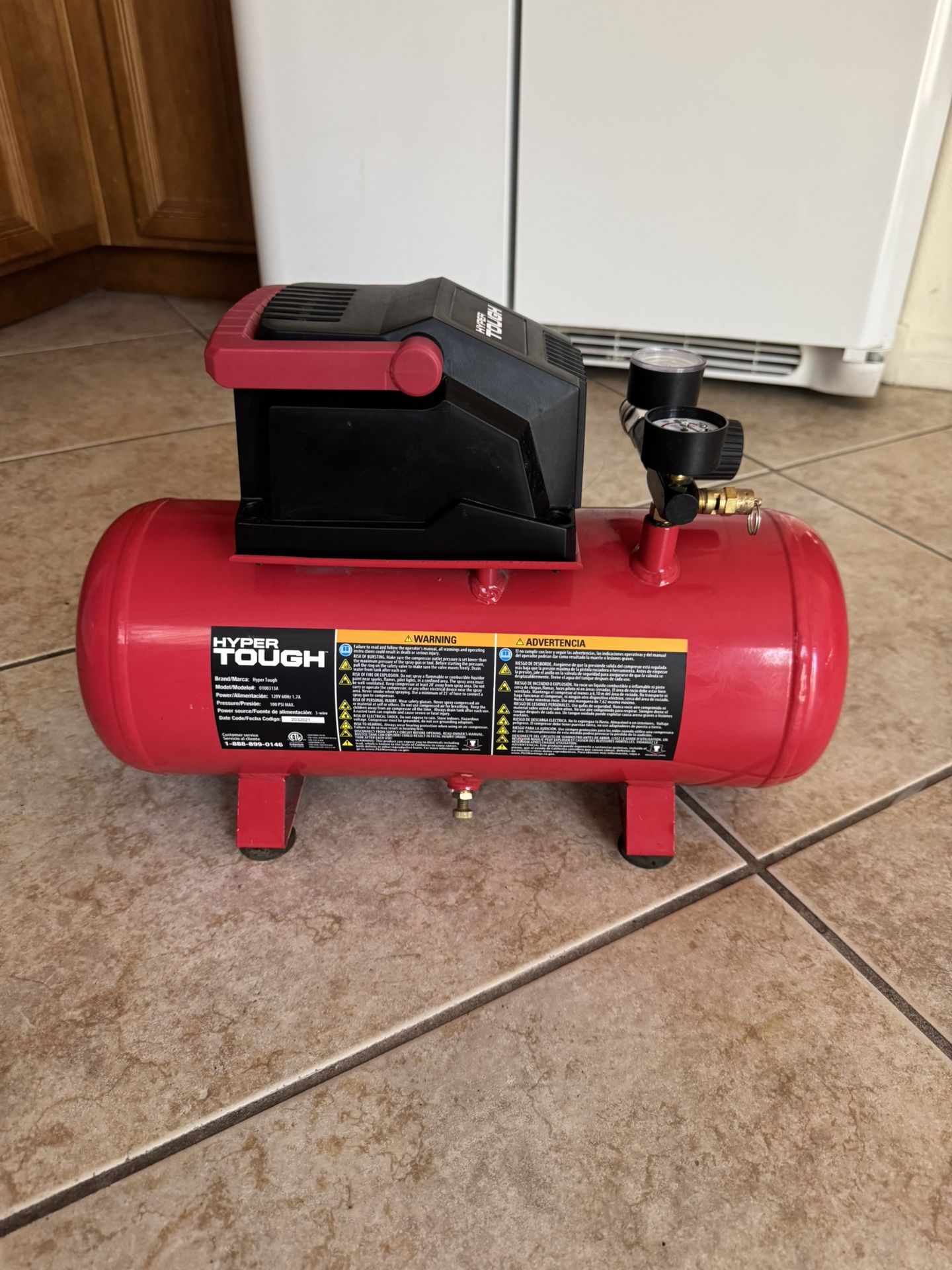 3 Gallon Oil Free Air Compressor