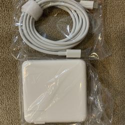 MacBook Pro charger. Type C Fast charger 60W. Brand new