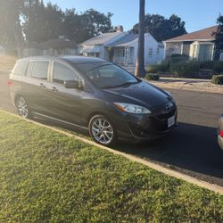 Mazda5 touring 2012