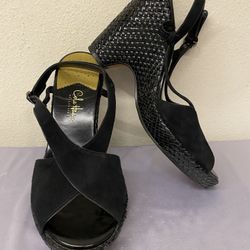 Cole Haan / Nike Air Black Suede Woven Platform Wedge Sandals. Sz 9.5 Ankle Straps Open Toe PreOwned   Heel 5” High with a Platform of 1” High   In Ve