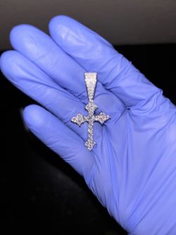 925 Silver 18k White gold plated Cross Pendant