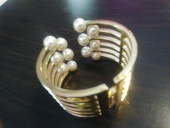 Brand New Plate Bracelet for women