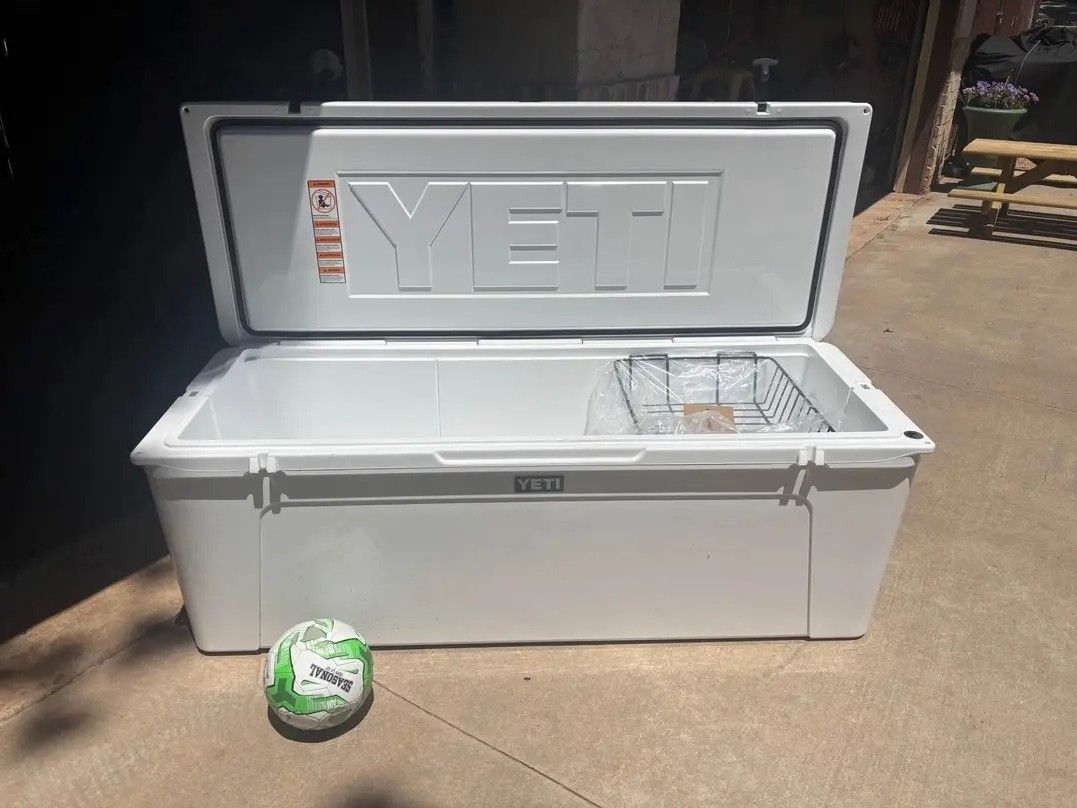 Yeti Cooler 250