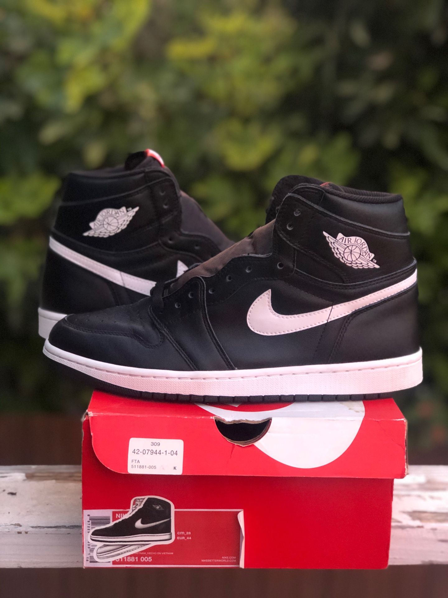 Jordan 1 Retro High “Ying Yang” Black