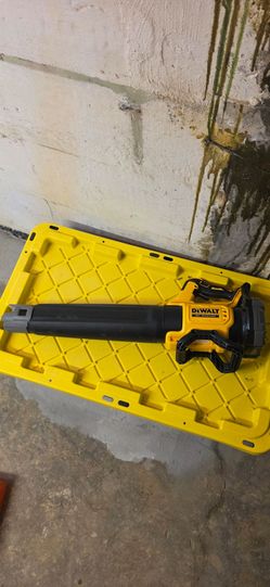 DeWalt 20V MAX Brushless Leaf Blower - Tool Only, Light Use