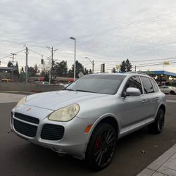 2004 Porsche Cayenne