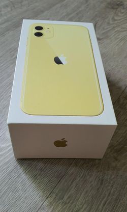 iPhone 11 256gb Unlocked (yellow) for Sale in Town 'n' Country, FL