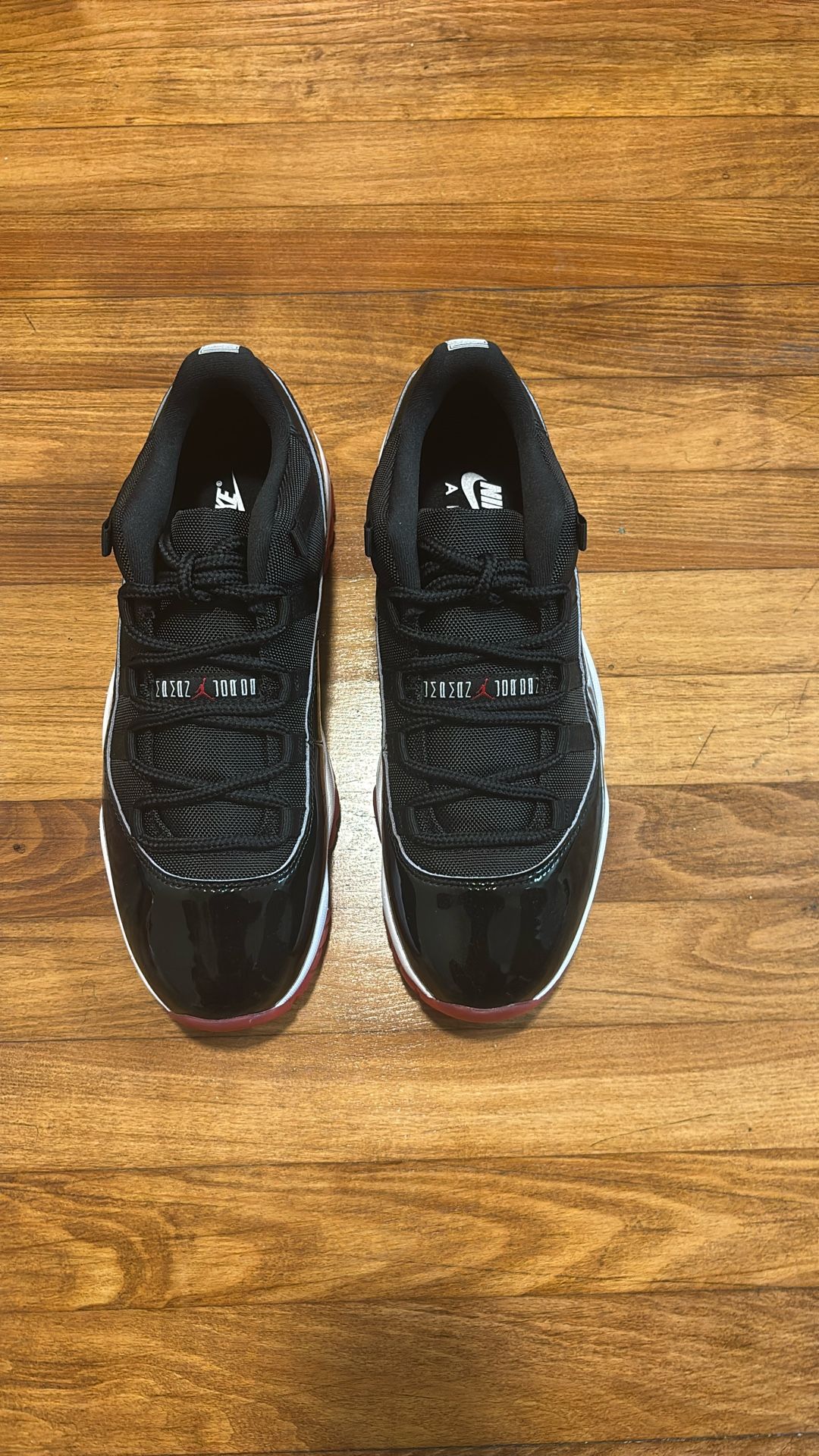 Jordan 11 Low Bred Size 11