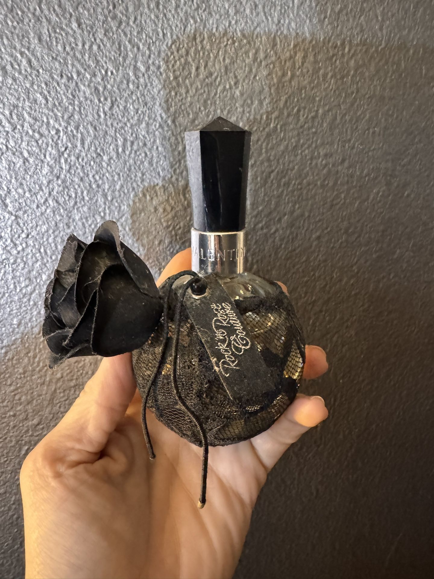 Valentino Rock & Rose Couture Perfume