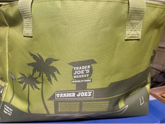 Traders Joes Green insulated Zip-Top Cooler Bag tote