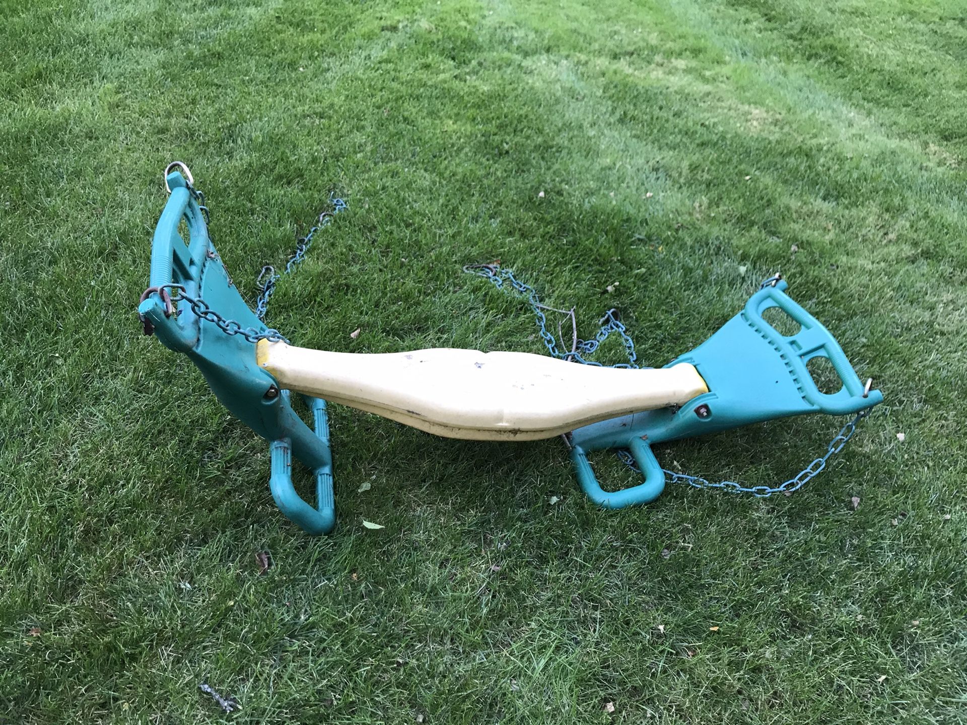 Dual ride glider for swing set