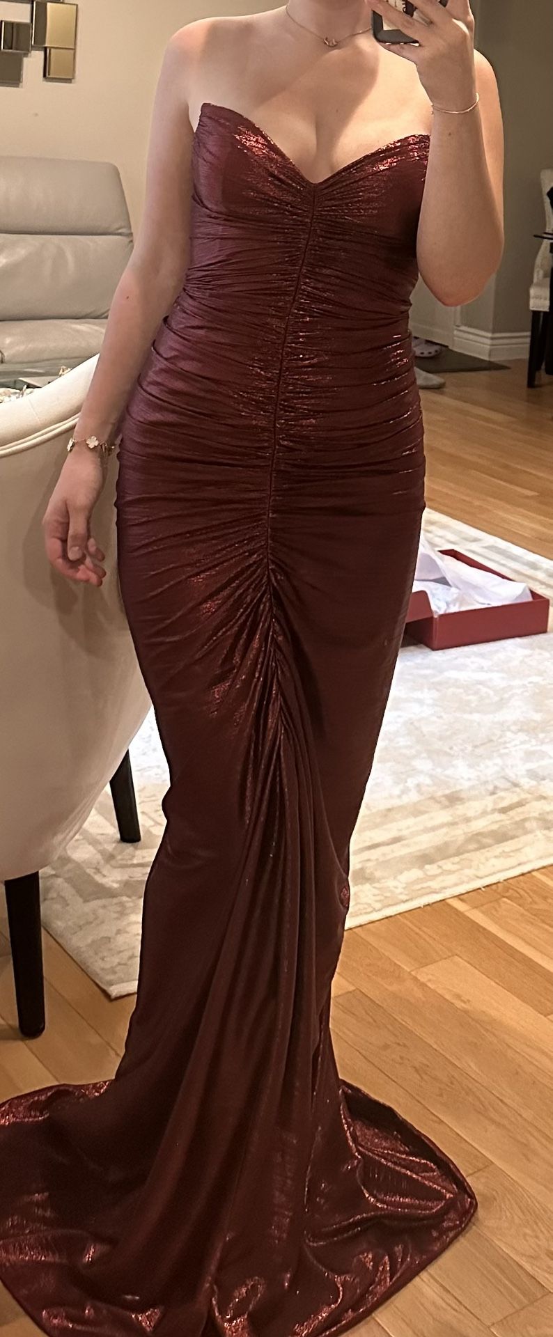 Miss Circle Burgundy Size 6