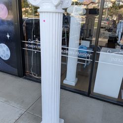 White Decorative Pillar