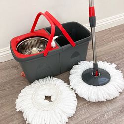 (New in box) $20 Spin Mop System with Wheels & Handle, with 2pcs Replacement Microfiber mops