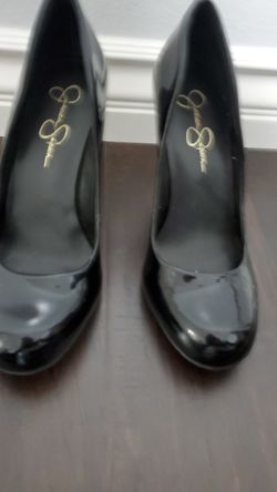 Jessica Simpson heels